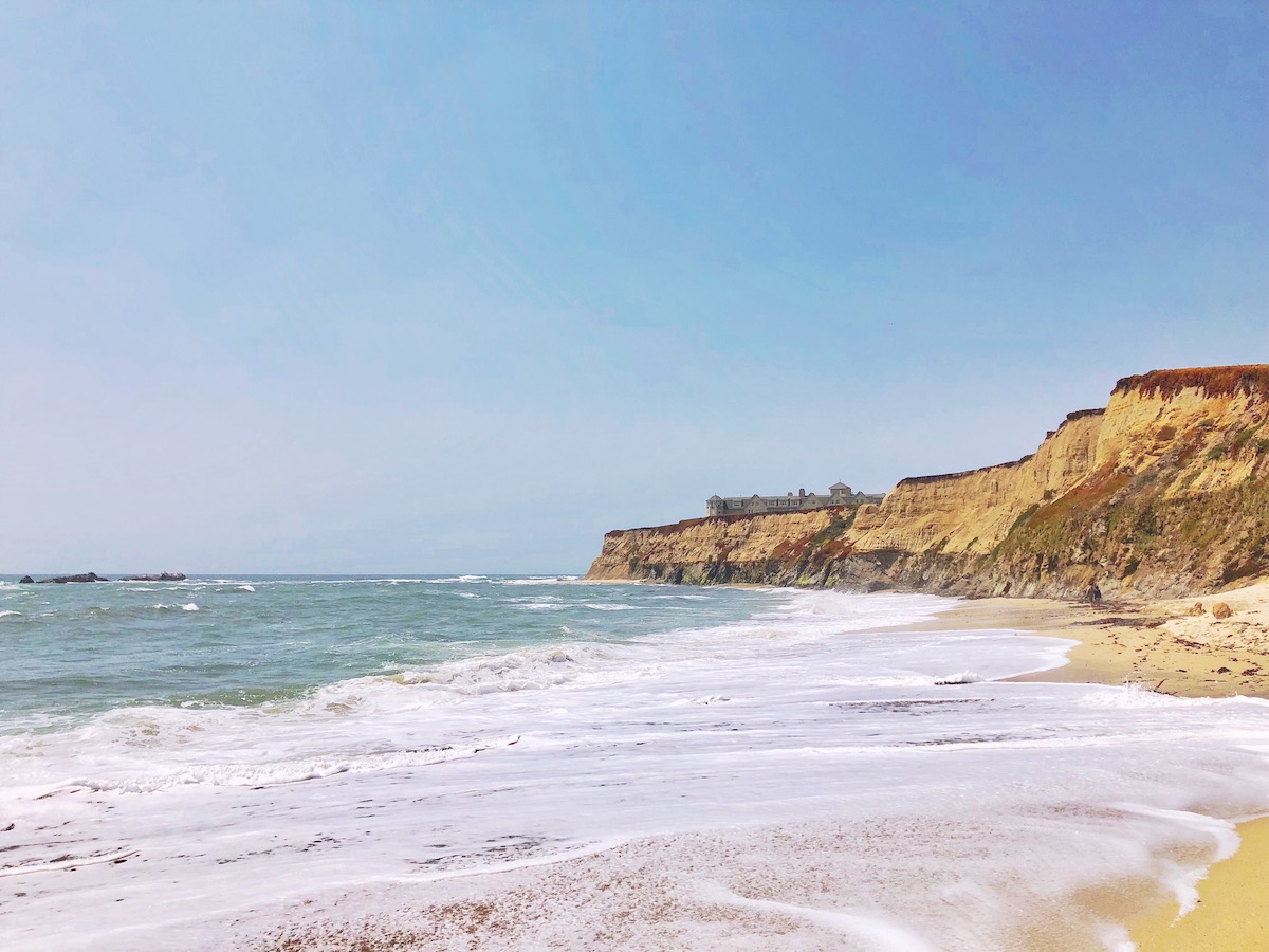 The 5 Best Beaches Near Half Moon Bay and Pacifica