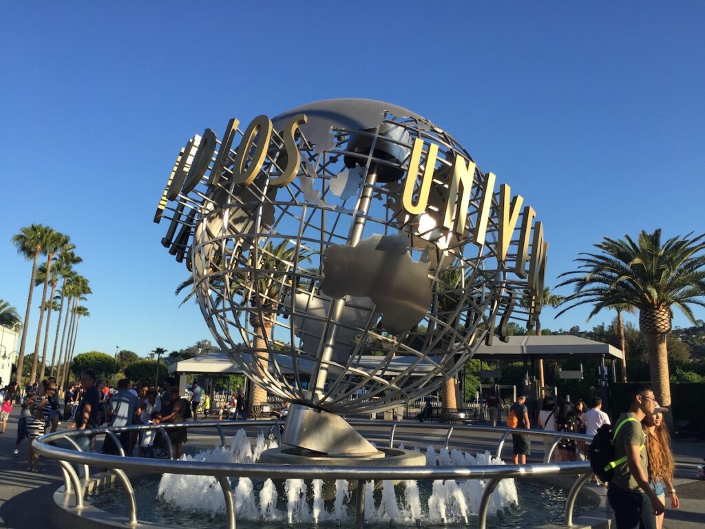 The entrance to Universal Studios Hollywood
